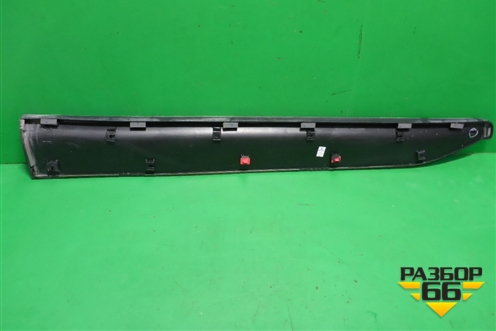 Накладка двери передней правой (87724M0000) для Hyundai Creta с 2016-2021г (Крета)