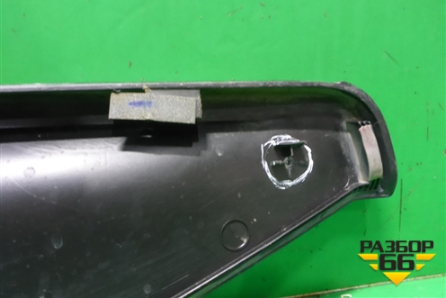 Накладка двери передней правой (87724M0000) для Hyundai Creta с 2016-2021г (Крета)