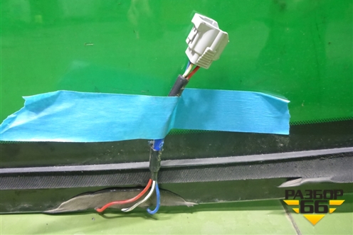 Стекло лобовое (с обогревом зоны дворников без датчика дождя) для Toyota Land Cruiser Prado(150) с 2009г (Ленд Крузер Прадо)