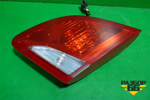 Фонарь задний внутренний правый (9678059780) для Peugeot 408 с 2012г