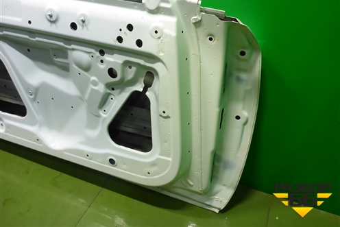 Дверь левая (купе) (A2057202900) для Mercedes Benz C-Klass W205 с 2014г (Ц)