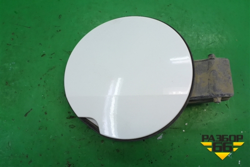 Лючок бензобака для Peugeot 408 с 2012г