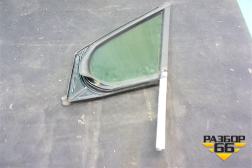 Стекло двери передней правой форточка для Peugeot 408 с 2012г