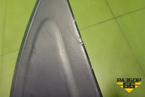 Накладка двери задней правой (уголок) (96604558) для Chevrolet Lanos с 2004г (Ланос)