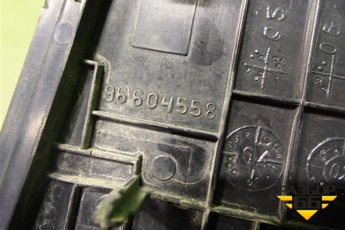 Накладка двери задней правой (уголок) (96604558) для Chevrolet Lanos с 2004г (Ланос)