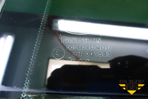Стекло двери задней правой форточка для Ford Fusion с 2002г (Фьюжн)