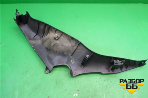 Обшивка стойки задняя нижняя правая для Ford Fusion с 2002г (Фьюжн)