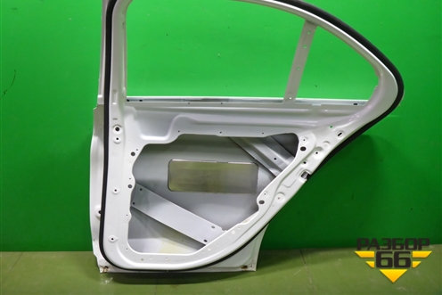 Дверь задняя правая (A2057300205) для Mercedes Benz C-Klass W205 с 2014г (Ц)