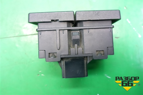 Кнопка обогрева заднего стекла (6S6T18C621BB) для Ford Fusion с 2002г (Фьюжн)