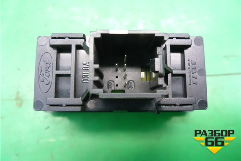 Кнопка обогрева заднего стекла (6S6T18C621BB) для Ford Fusion с 2002г (Фьюжн)