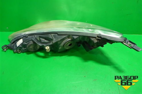Фара правая (галоген) (620690) для Peugeot 407 с 2004г
