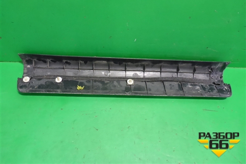 Накладка порога внутренняя переднего правого (MR417192) для Mitsubishi Lancer-9  с 2003-2008г (Лансер)