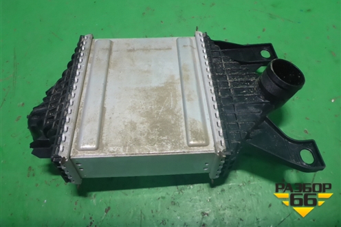 Интеркулер (3.0л) (EM831001) для Land Rover Range Rover Sport с 2013-2022г (Спорт)