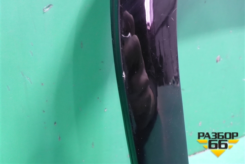 Накладка двери задней правой На рамку седан (51357390126) ( 739012614) для BMW 5-серия G30 с 2017г