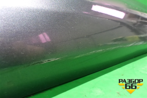 Накладка двери передней правой (4M0853960F) для Audi Q7 c 2015г (Ку 7)