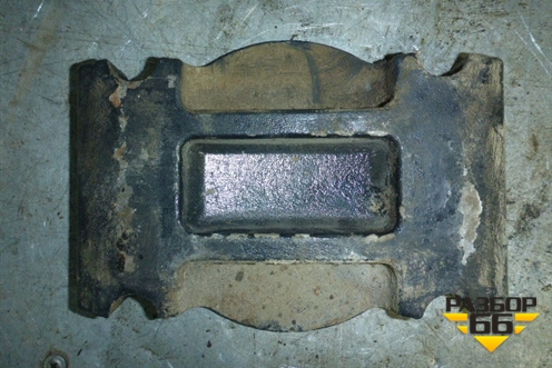 Проставка передней рессоры (81413350129) для MAN TGA 4-Series  с 2000-2008г (ТГА)