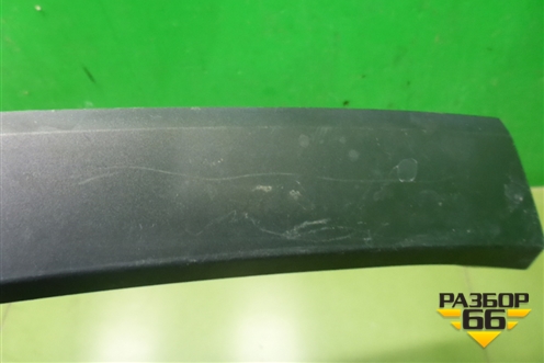 Накладка заднего крыла правого (7560548020) для Lexus RX 350 c 2015г (РХ)