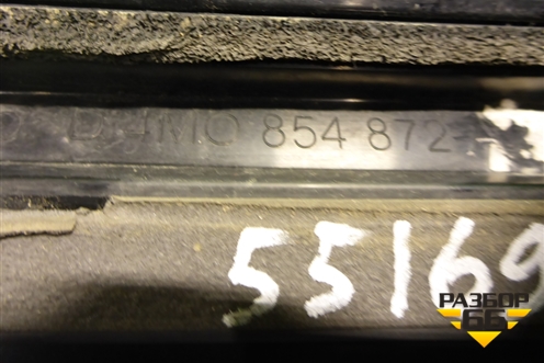 Спойлер на дверь багажника (правый на стекло) (4M0854872) (4M0854872A) для Audi Q7 c 2015г (Ку 7)