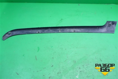 Молдинг лобового стекла левый  (A9406981162) для Mercedes Benz TRUCK Axor 2 с 2004г (Аксор)