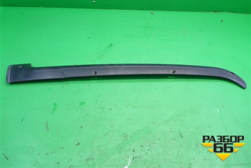 Молдинг лобового стекла левый  (A9406981162) для Mercedes Benz TRUCK Axor 2 с 2004г (Аксор)