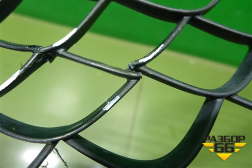 Решетка в передний бампер центральная (AMG) (A1668857822) для Mercedes Benz ML-Klass W166 c 2011г (МЛ)