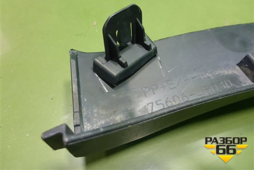 Накладка заднего крыла левого (7560648030) для Lexus RX 350 c 2015г (РХ)