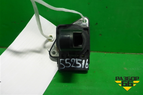 Датчик массового расхода воздуха (новый дубликат) (6106514SX) для Volvo C30 с 2006г