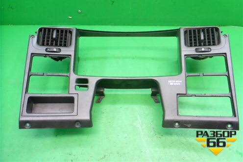 Накладка на щиток приборов  с дефлекторами (1728037) для Scania 5 P Series с 2004-2016г