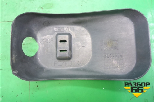 Крышка  (кронштейна топливного бака) (1365701) для Scania 5 P Series с 2004-2016г