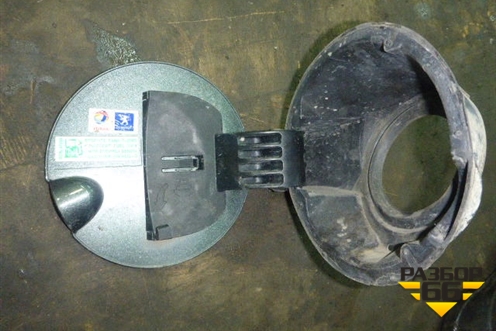 Лючок бензобака для Peugeot 207 с 2006-2015г