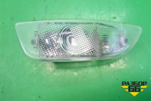 Плафон салонный (левый в обшивку двери) для Scania 5 P Series с 2004-2016г