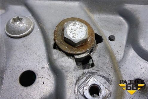 Стеклоподъёмник электрический двери левой  (без мотора) для Scania 5 P Series с 2004-2016г