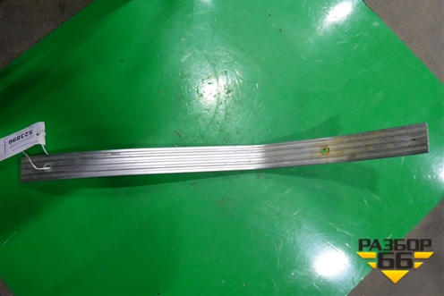 Накладка порога внутренняя правая  (1476082) для Scania 5 P Series с 2004-2016г