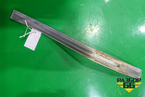 Накладка порога внутренняя правая  (1476082) для Scania 5 P Series с 2004-2016г