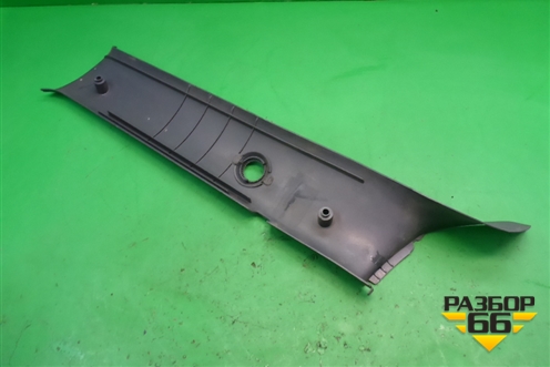 Обшивка стойки лобового стекла правая  (1480665) для Scania 5 P Series с 2004-2016г