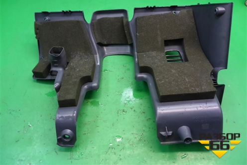 Накладка на торпедо  (нижняя левая) (1764037) для Scania 5 P Series с 2004-2016г