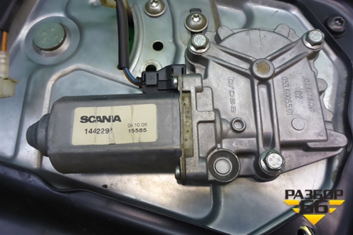 Стеклоподъёмник электрический двери левой для Scania 5 P Series с 2004-2016г