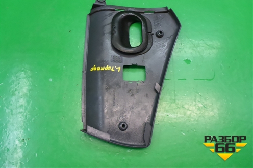Накладка на торпедо  (боковая правая) (1736338) для Scania 5 P Series с 2004-2016г
