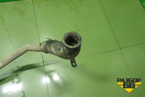 Трубка системы охлаждения  (на радиатор) для Scania 5 P Series с 2004-2016г