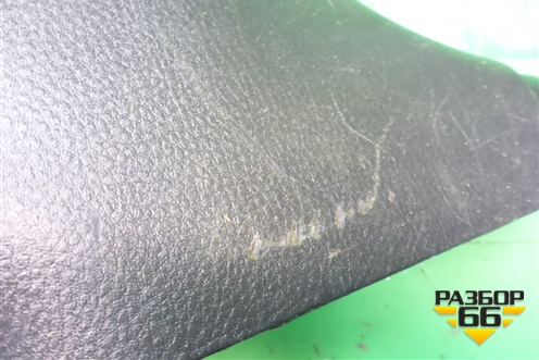 Обшивка стойки центральная нижняя правая (MR444208) для Mitsubishi Lancer-9  с 2003-2008г (Лансер)