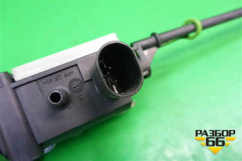 Активатор лючка бензобака (67117190533) для BMW X6 E71 с 2008-2014г (Х6 Е71)