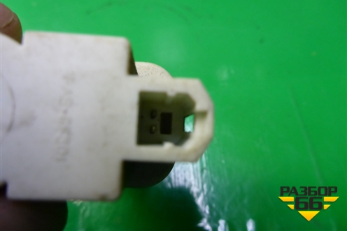 Датчик включения стопсигнала (3M5T9C872AC) для Ford Fusion с 2002г (Фьюжн)