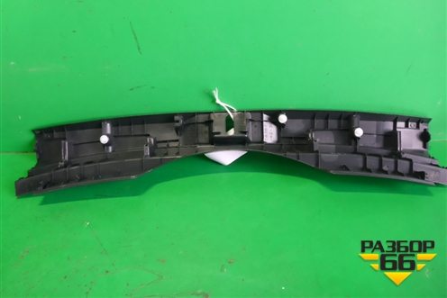 Обшивка багажника на заднюю панель (5838742130) для Toyota Rav-4 с 2018г (Рав 4)