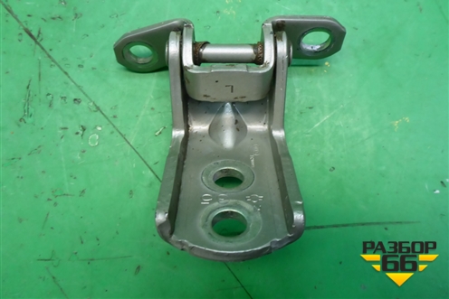 Петля двери передней правой нижняя для Nissan Almera G15 с 2012г (Альмера Г15)