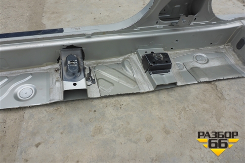 Порог со стойкой правый для Nissan Almera G15 с 2012г (Альмера Г15)