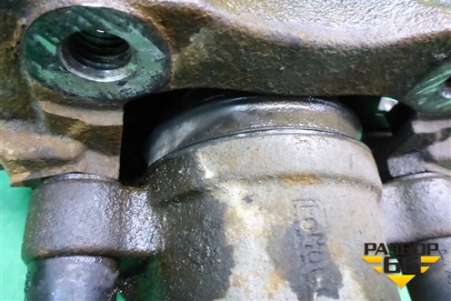 Суппорт передний правый для Ford Focus 3 с 2011г (Фокус)