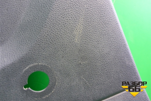 Обшивка двери задней левой под механику (хетчбэк) (BM51A27407A) для Ford Focus 3 с 2011г (Фокус)