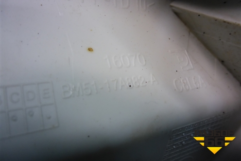 Кронштейн заднего бампера левый (под фонарь хетчбэк) (BM5117A882A) для Ford Focus 3 с 2011г (Фокус)