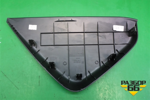Накладка на торпедо (боковая правая) (96985581) для Chevrolet Cruze c 2009-2015г (Круз)
