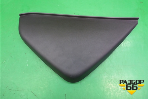 Накладка на торпедо (боковая правая) (96985581) для Chevrolet Cruze c 2009-2015г (Круз)